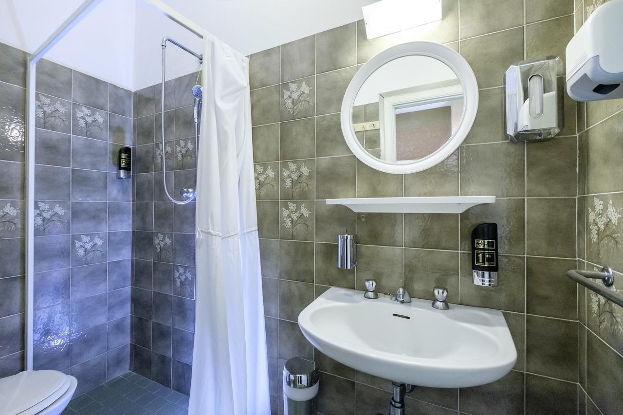 Hotel Giumer Rimini Eksteriør billede